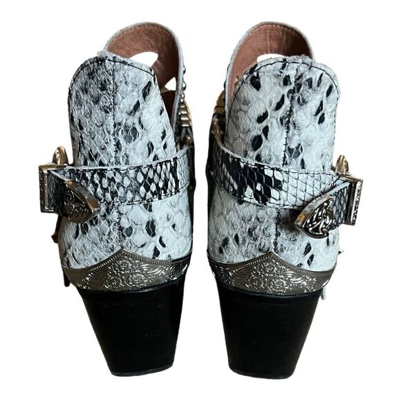 Jeffrey Campbell Calhoun-4 Western Heel bootie Black White Snake Silver Boot - Picture 7 of 10